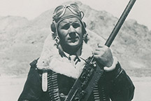 Earl Crumpton - B-17 Flight Machine.