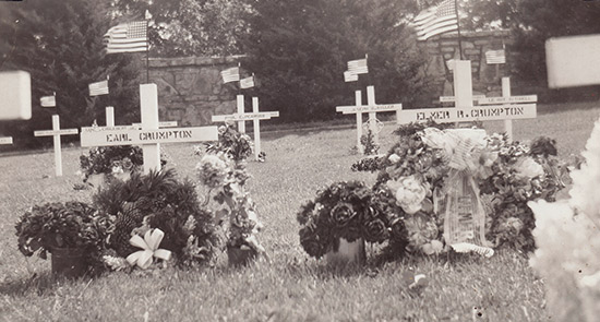 Earl and Elmers Markers at Sunset Cemetary. Courtesy of the Crumpton family.